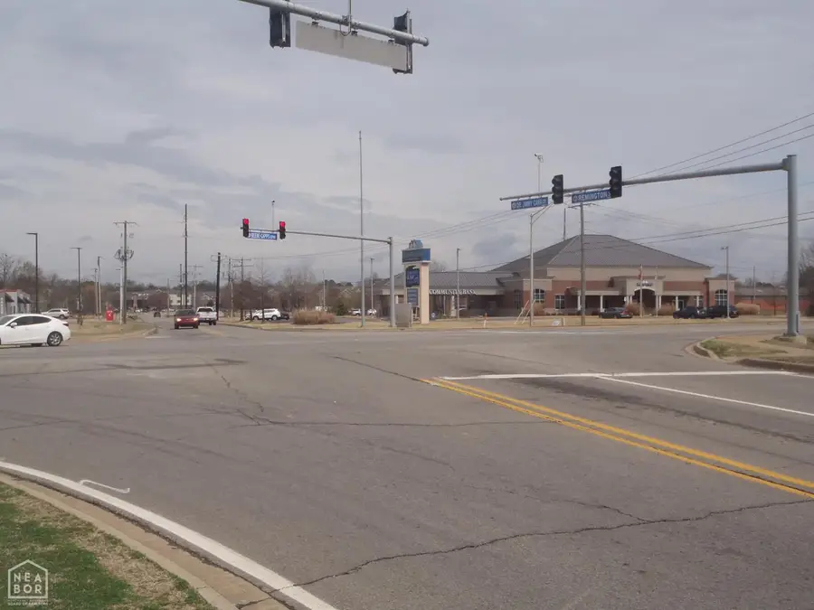 400 E Beebe Capps, Searcy, AR 72143 - #3