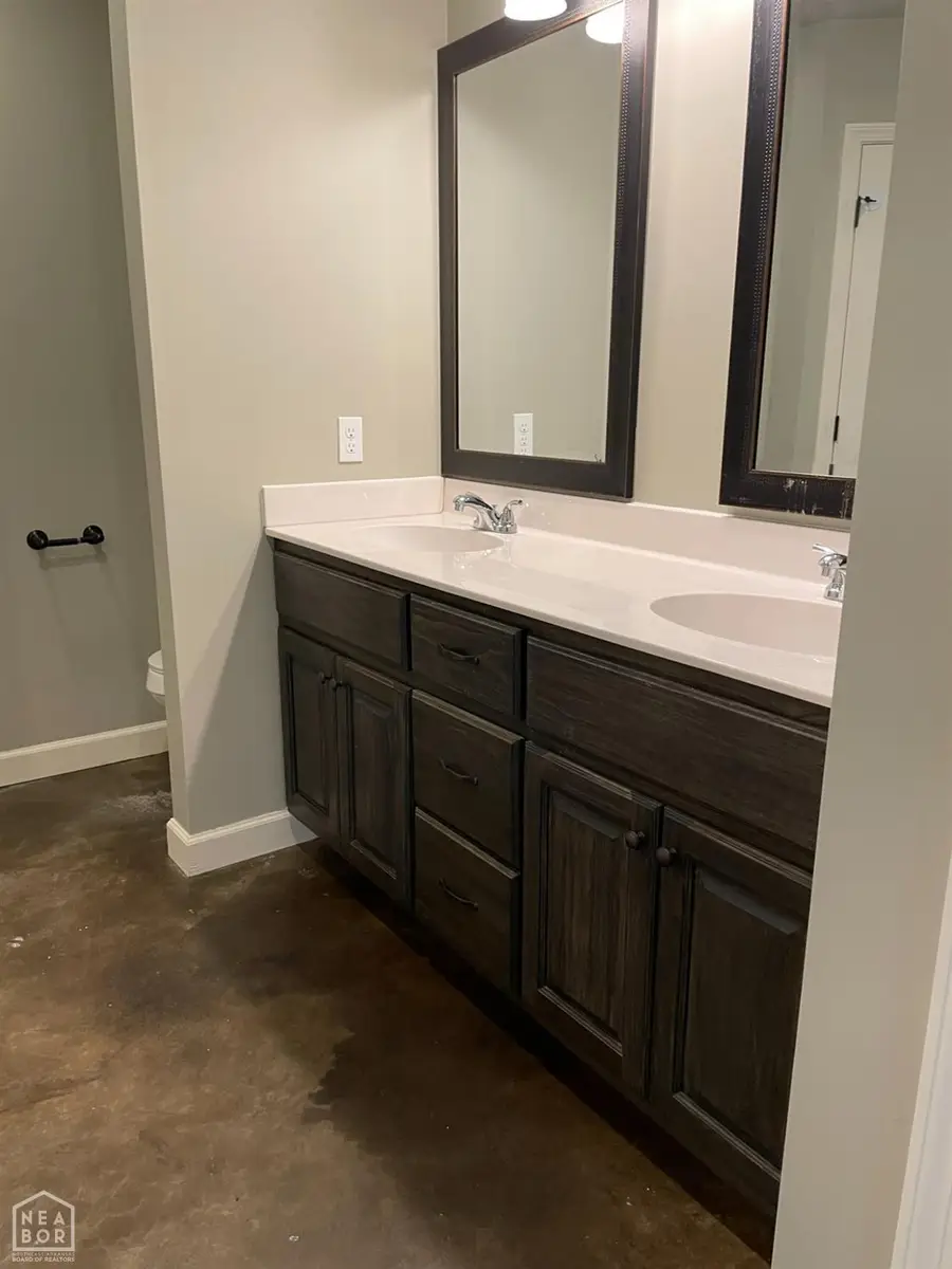 208 Lake Drive, Jonesboro, AR 72405 - #3