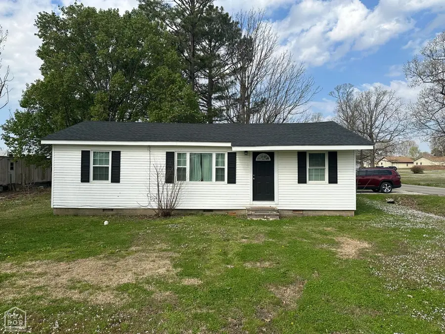 209 N 5th Street, Marmaduke, AR 72443 - #2