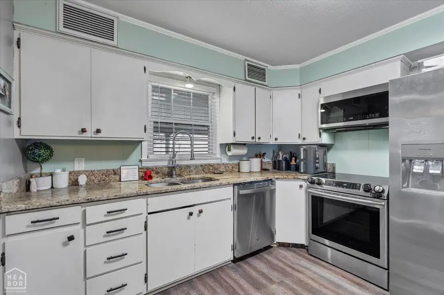 102 Southern Avenue, Walnut Ridge, AR 72476 - #3