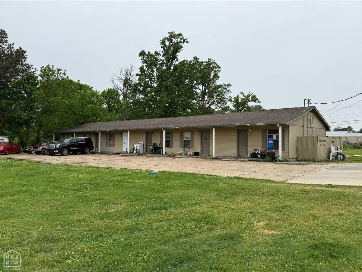 3811 E Highland, Jonesboro, AR 72401 - #1