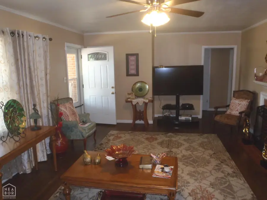 718 Josephine Street, Newport, AR 72112 - #3