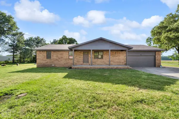 100 S 22nd Avenue, Paragould, AR 72450