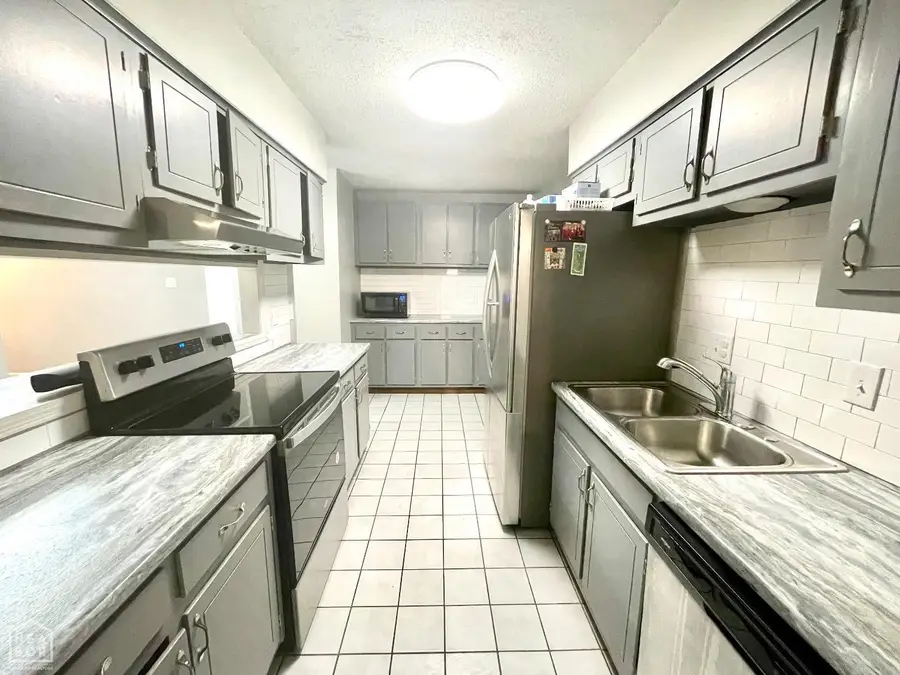 1705 Colonial Road, Jonesboro, AR 72401 - #3