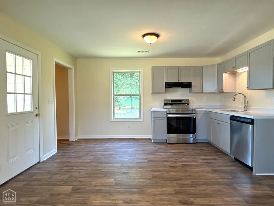 812 Ellis Avenue, Trumann, AR 72472 - #2
