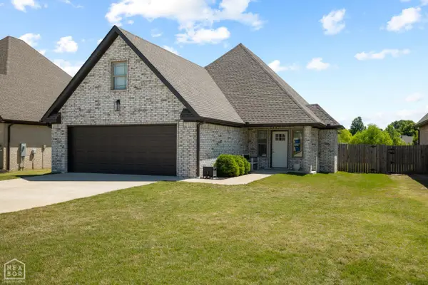 924 Sandra Lane, Jonesboro, AR 72405