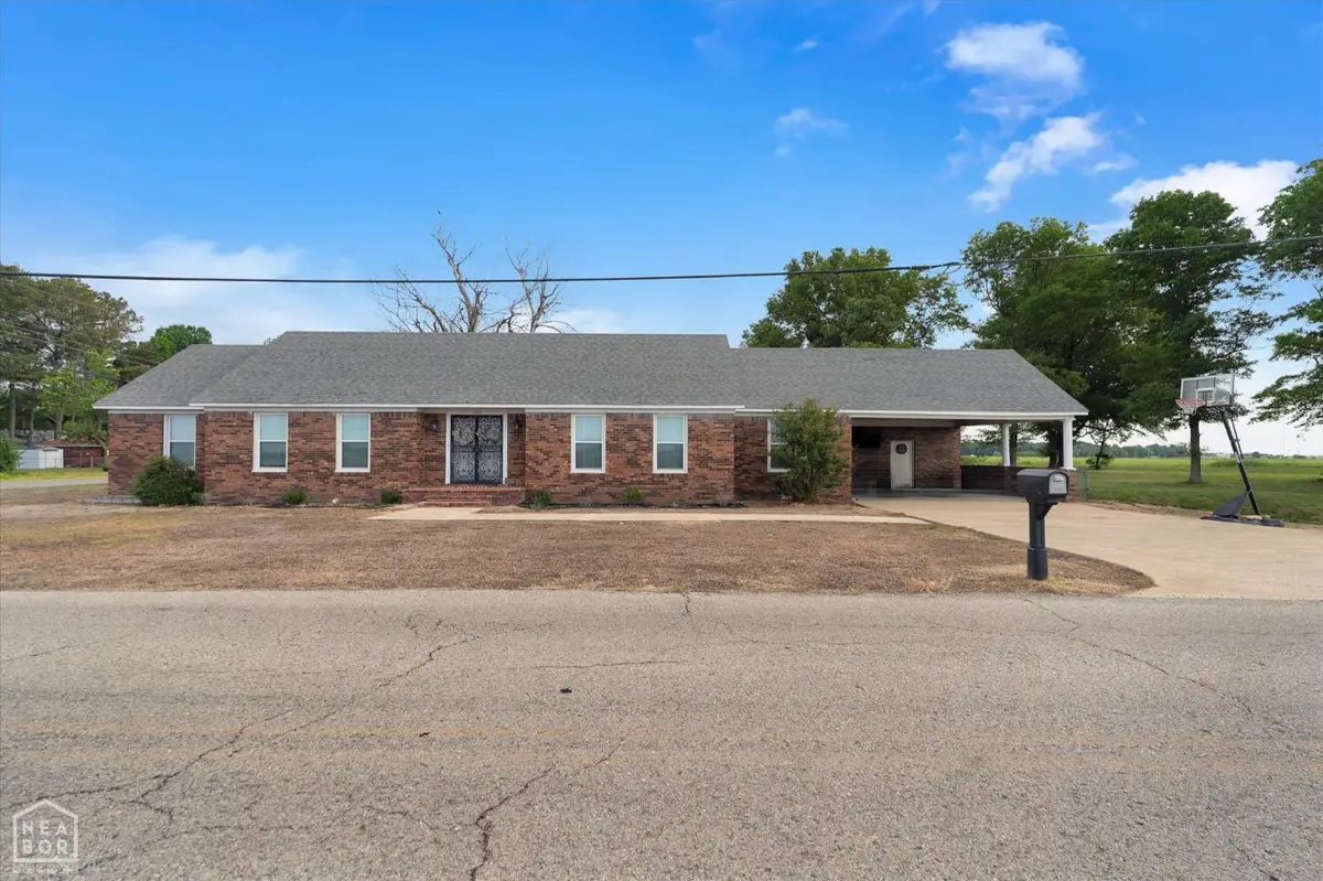 102 Southern Avenue, Walnut Ridge, AR 72476 - #1