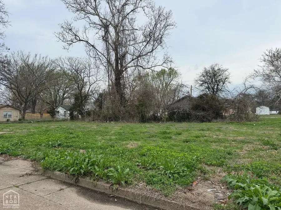 615 E Johnson Street, Osceola, AR 72370 - #2