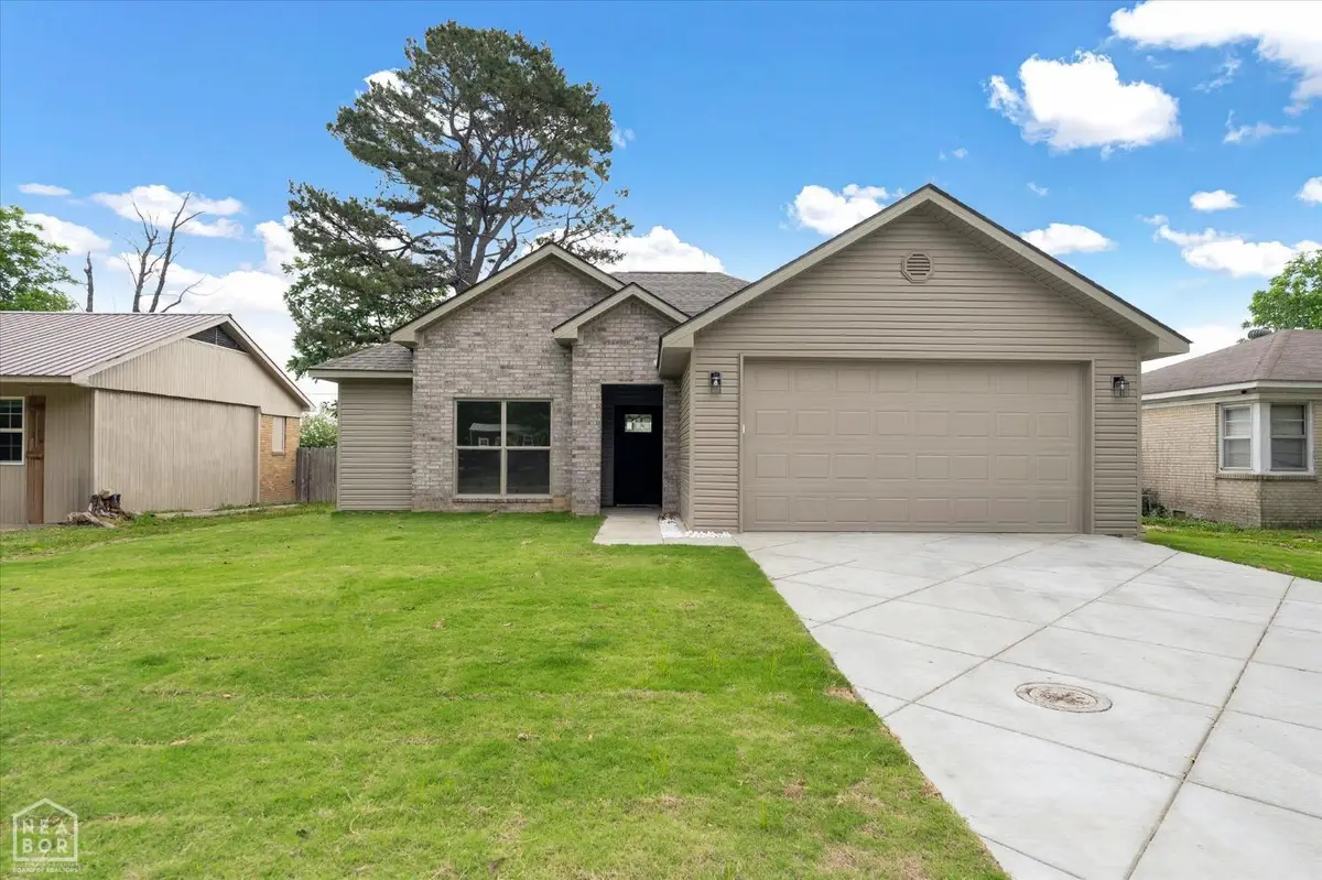 208 Ridgecrest Drive, Walnut Ridge, AR 72476 - #1