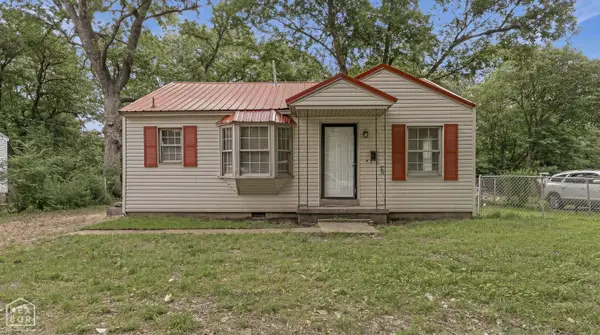 2206 Glenwood Drive, Jonesboro, AR 72401