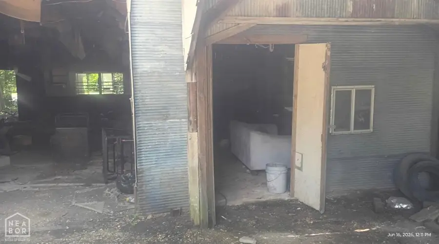 207 S Hafford Road, Rector, AR 72461 - #3