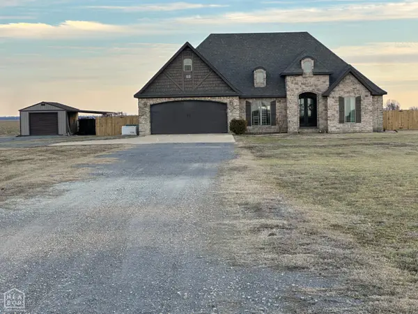 422 W State Street, Caraway, AR 72419