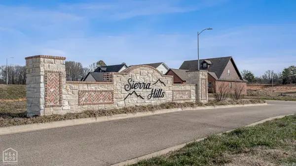 1905 S 19th Street, Paragould, AR 72450