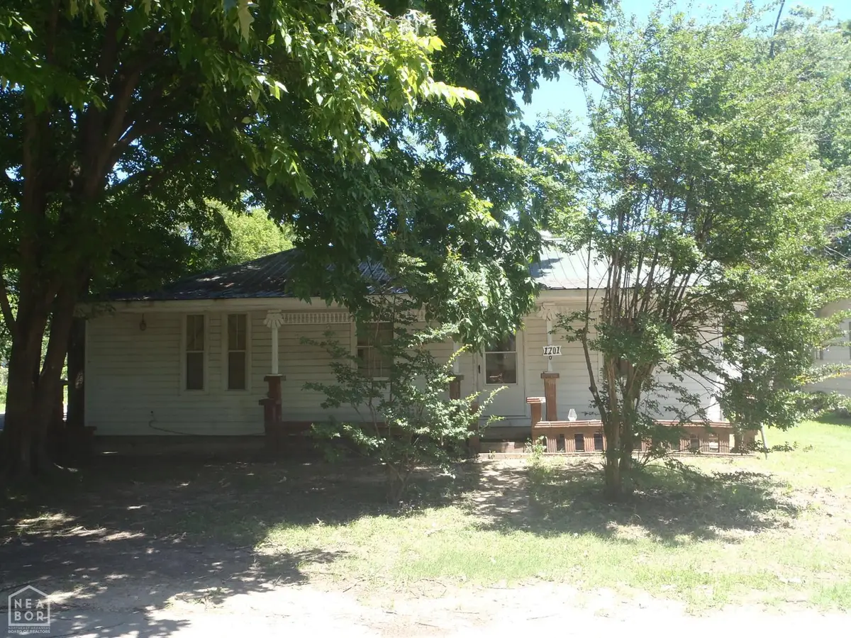 1701 Congress Street, Newport, AR 72112 - #1