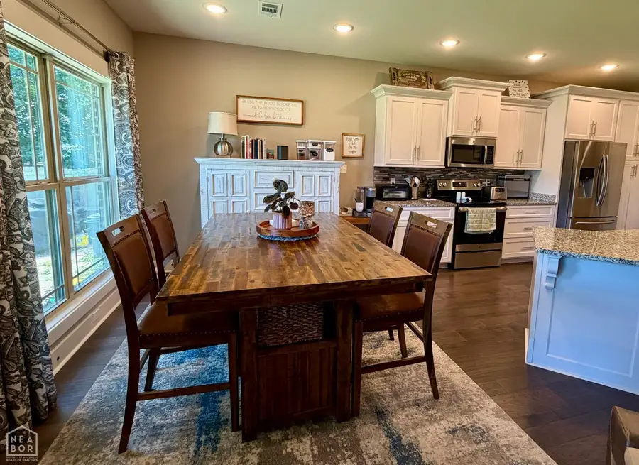 908 Sandra Lane, Jonesboro, AR 72405 - #3