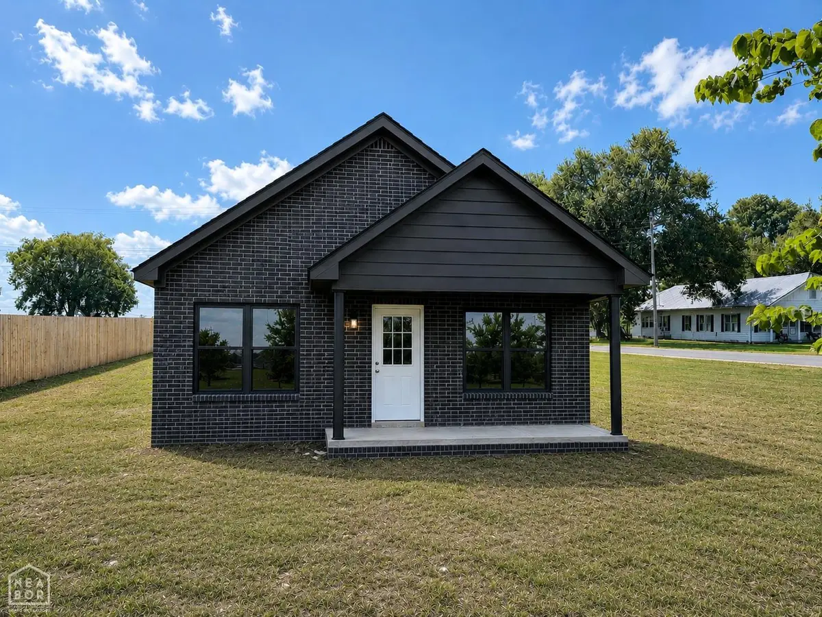 1208 S Main, Leachville, AR 72438 - #1