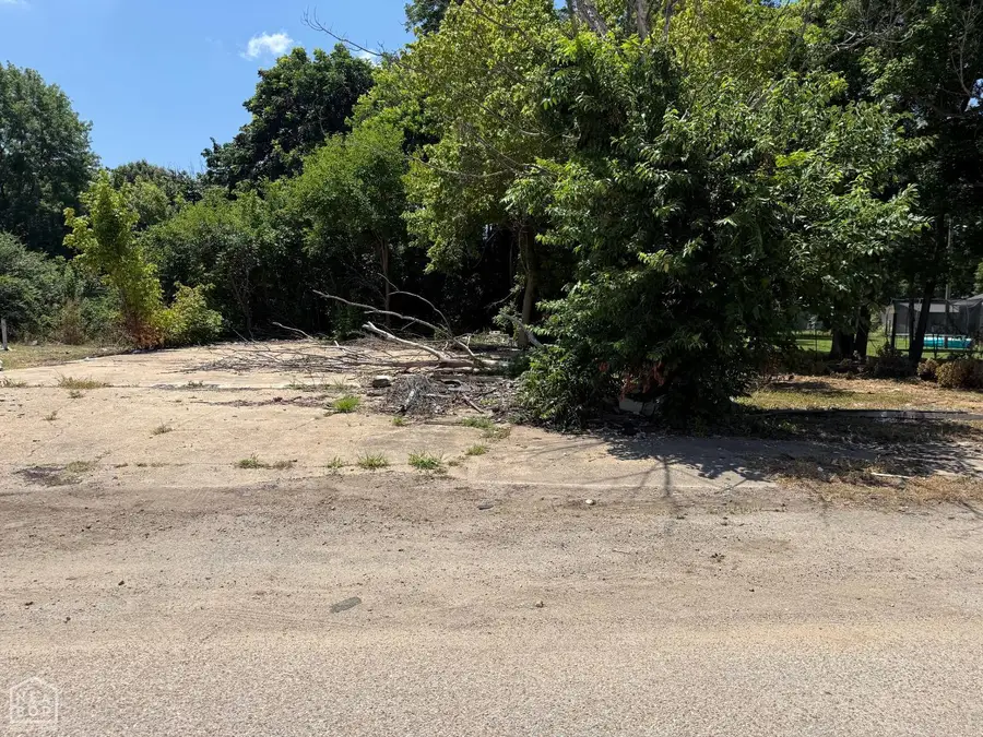 711 Burke Street, Jonesboro, AR 72401 - #2