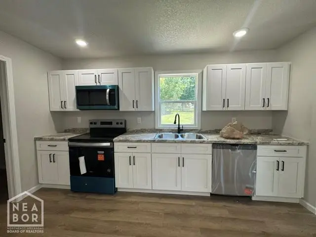 704 W Davis, Piggott, AR 72454 - #3