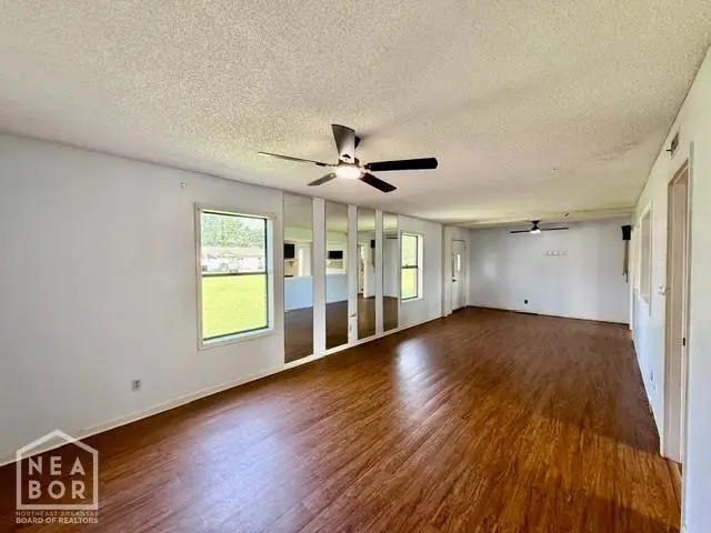 609 S Ozark Avenue S, Trumann, AR 72472 - #3