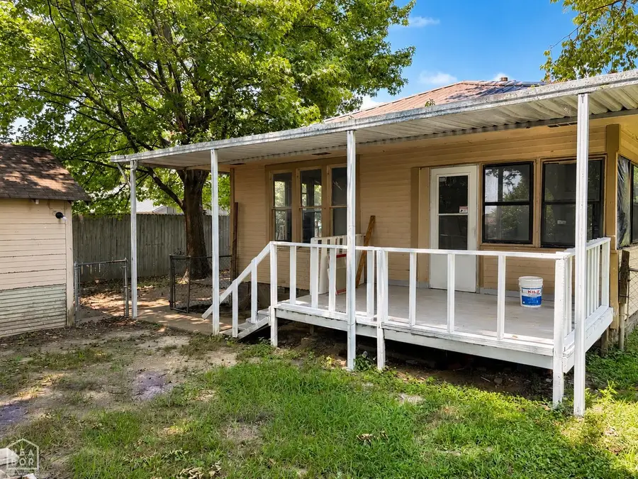 1103 Warner Avenue, Jonesboro, AR 72401 - #3