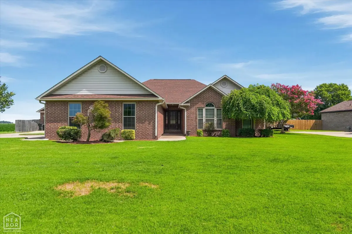 208 Jamestown Road, Walnut Ridge, AR 72476 - #1