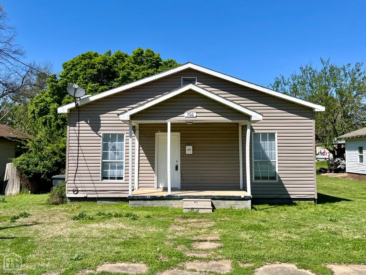 706 Warner Avenue, Jonesboro, AR 72401 - #1