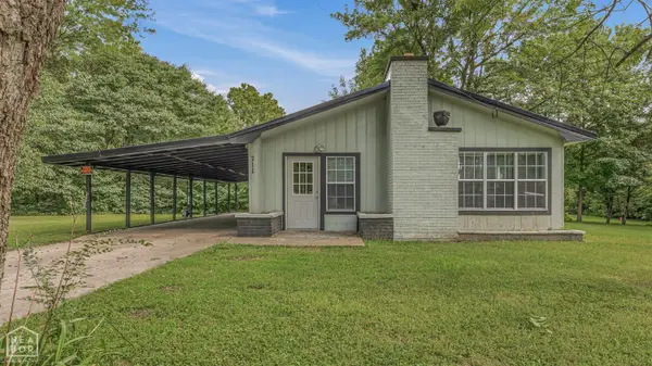 711 E Walnut Street, Paragould, AR 72450