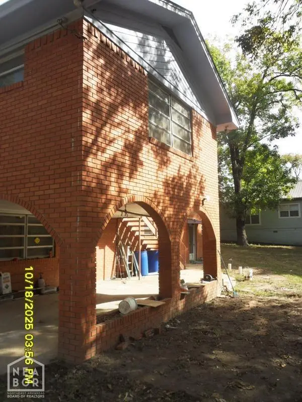 900 Dill Street, Newport, AR 72112 - #3