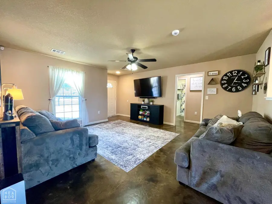 433 N Willow Avenue, Trumann, AR 72472 - #2