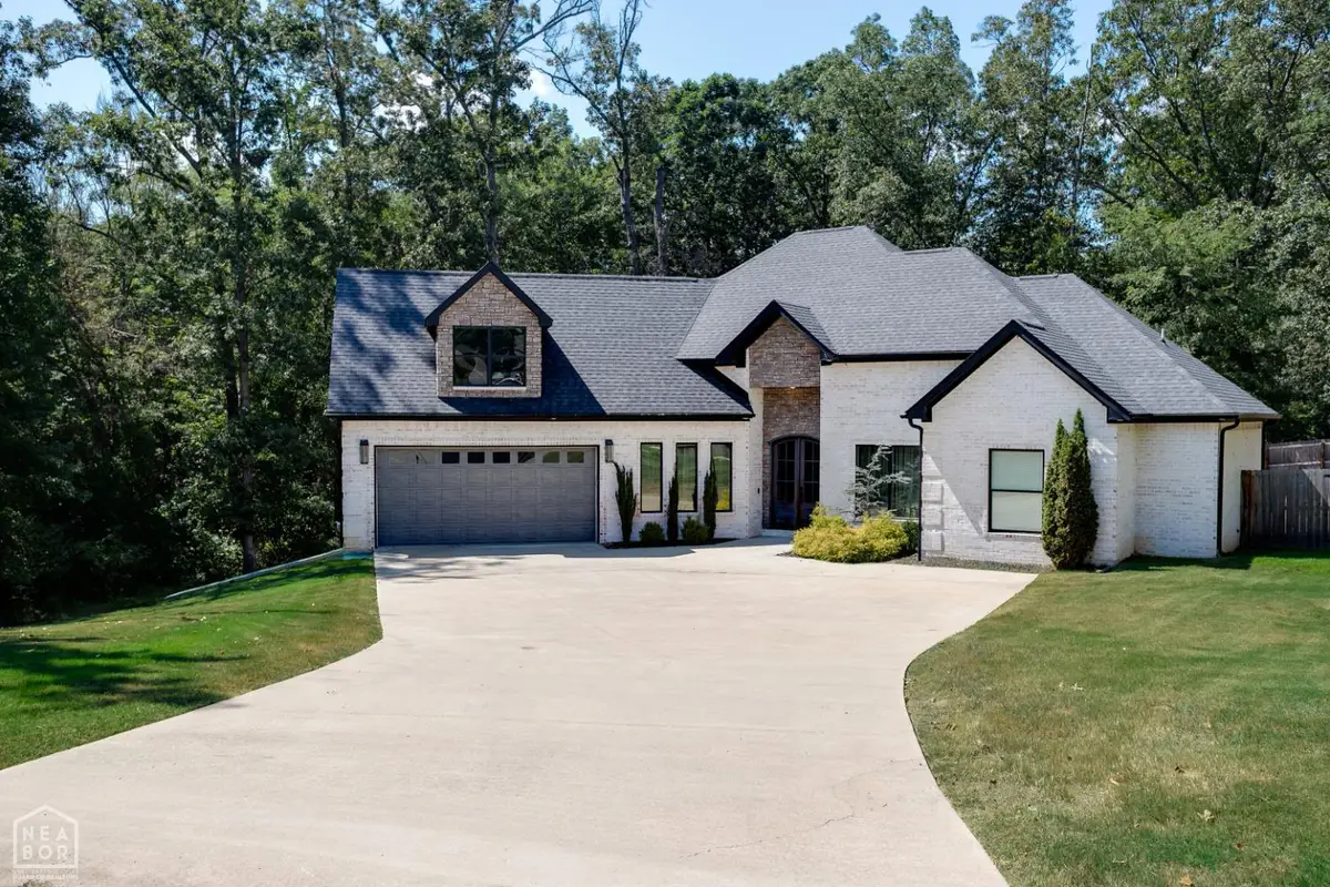904 Rolling Forest Drive, Jonesboro, AR 72404 - #1