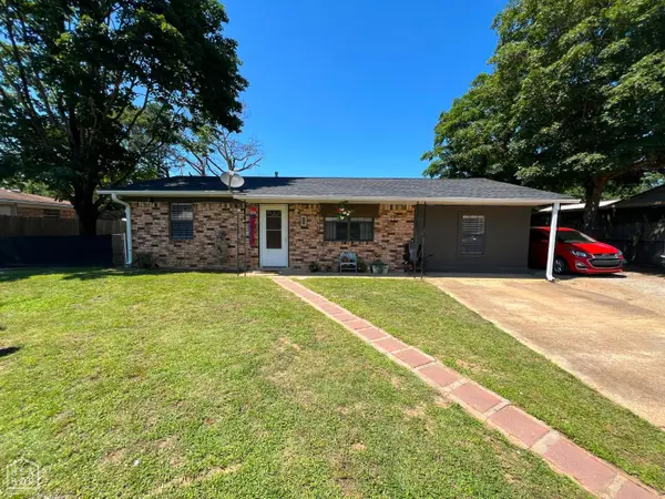 2004 Douglas Drive, Pocahontas, AR 72455