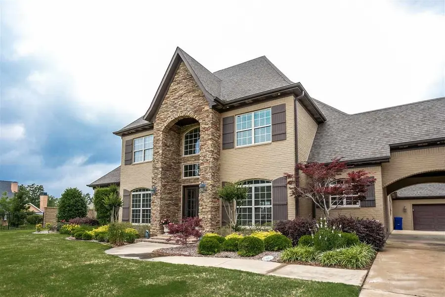 408 Ashford Drive, Jonesboro, AR 72404 - #2