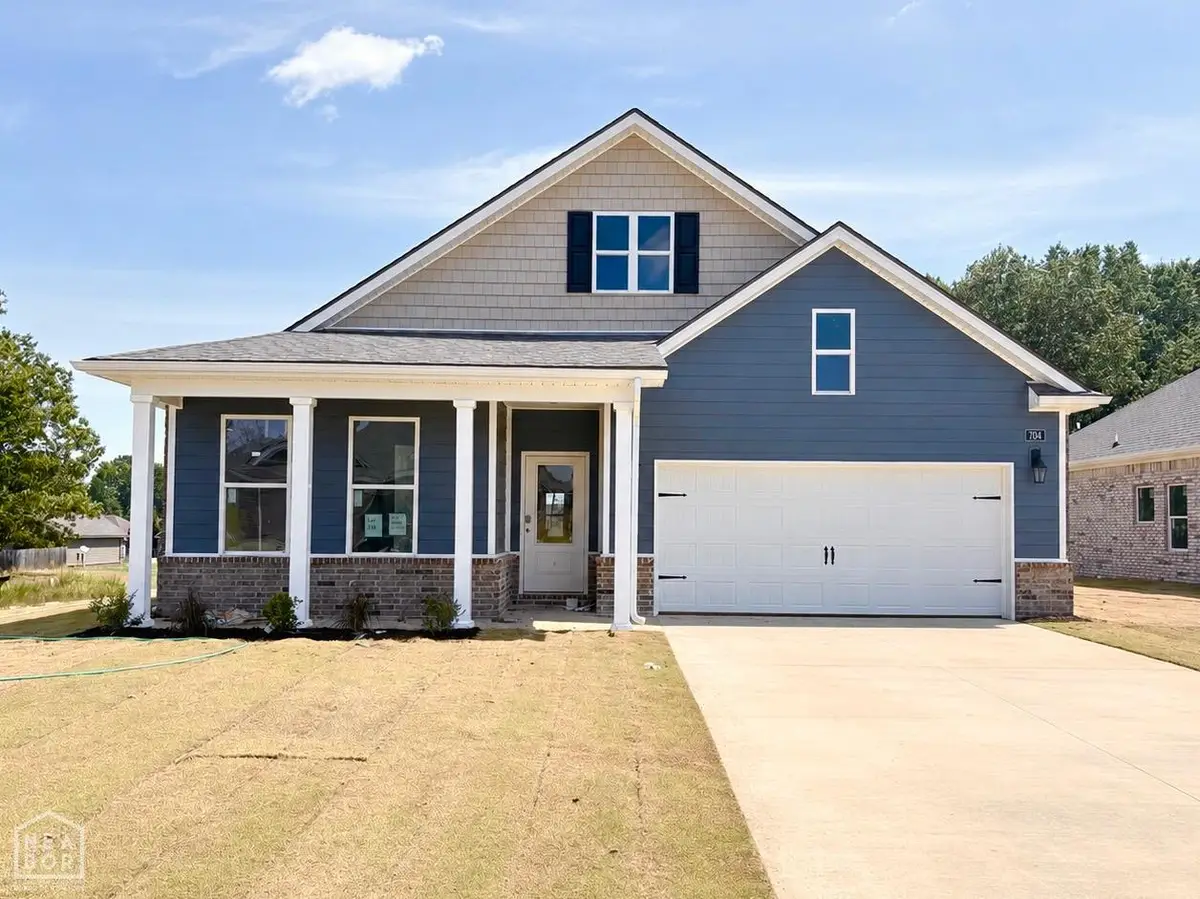 704 Edgemont Circle, Jonesboro, AR 72405 - #1