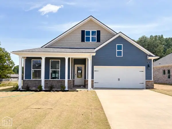 704 Edgemont Circle, Jonesboro, AR 72405
