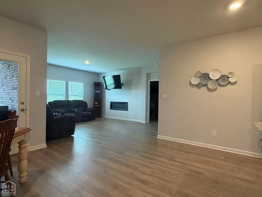 72 Clearwater Drive, Brookland, AR 72417 - #2
