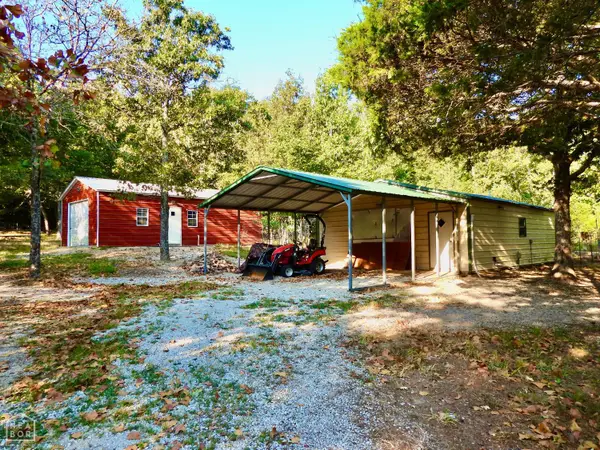 2372 Highway 289 N, Ash Flat, AR 72513