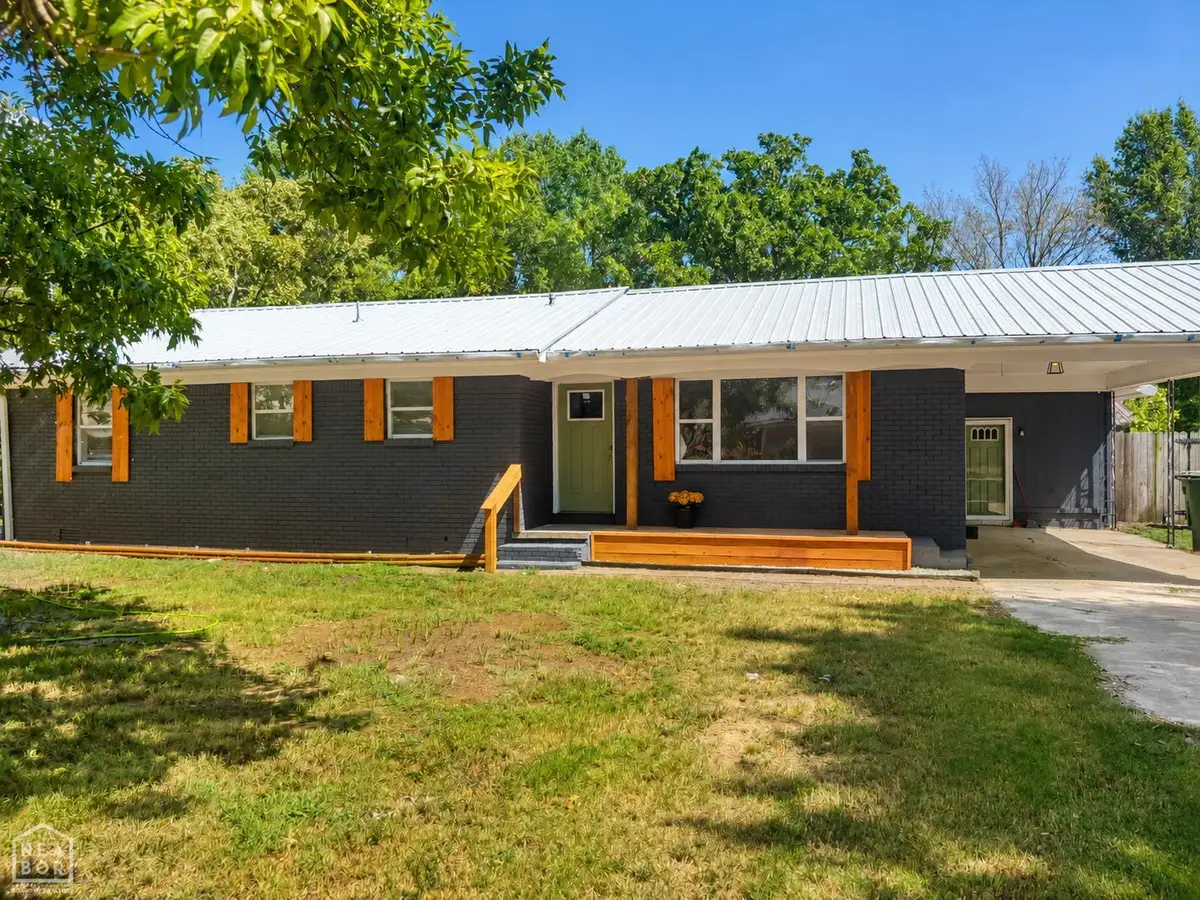 117 NE Georgia Drive, Walnut Ridge, AR 72476 - #1