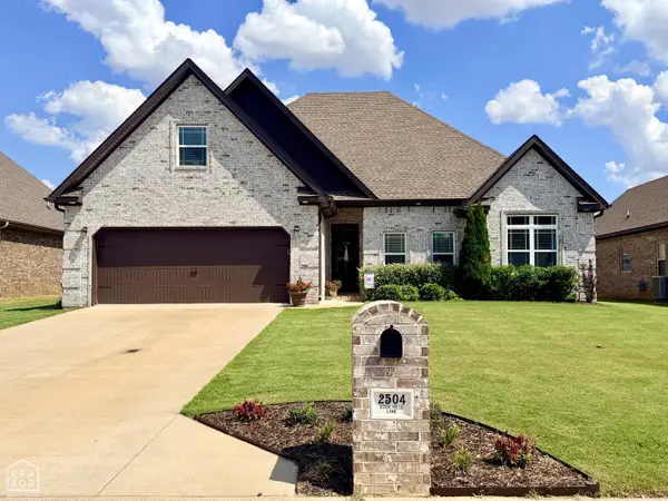 2504 Eden Hills, Jonesboro, AR 72405