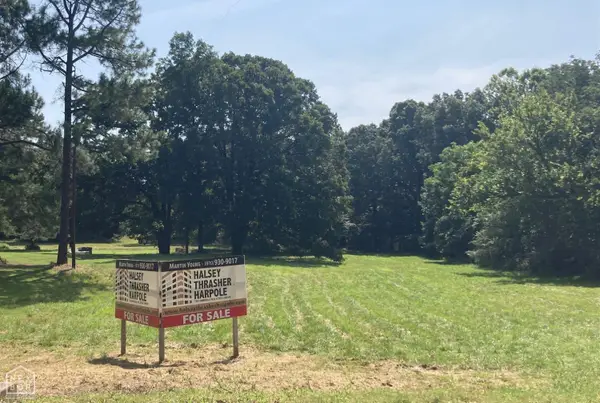 940 N Caraway Road #980, Jonesboro, AR 72401
