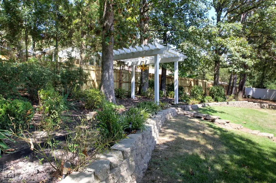 2206 Byrne Wood Drive, Jonesboro, AR 72404 - #3