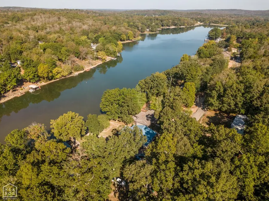 246 E Lakeshore Dr, Cherokee Village, AR 72529 - #2