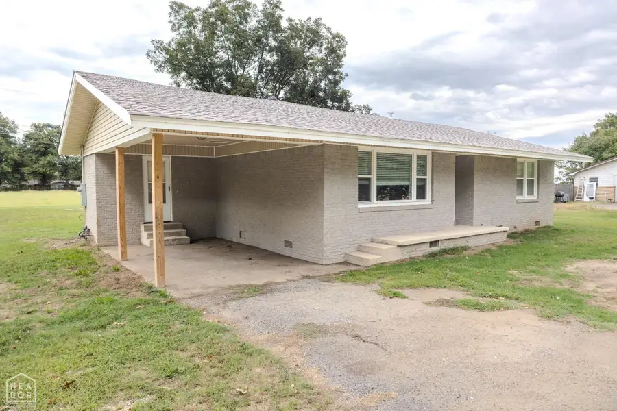 111 Walton, Black Oak, AR 72414 - #2