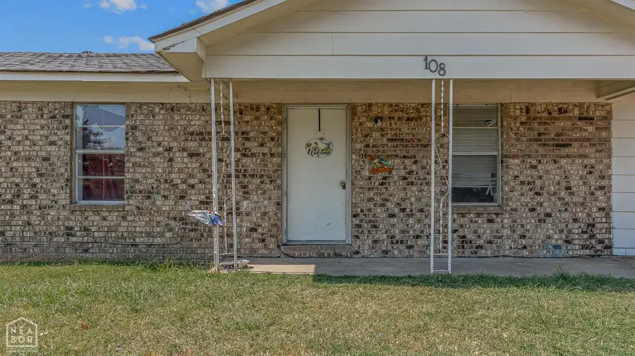108 Douglas Drive, Osceola, AR 72370 - #2