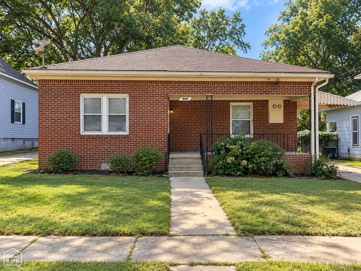 609 Warner, Jonesboro, AR 72401 - #1