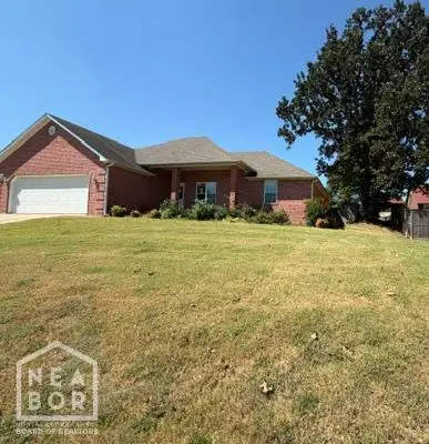 904 N 74th Street N, Paragould, AR 72450