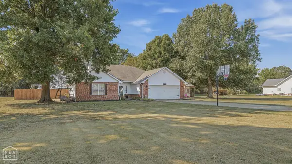 1209 Hidden Valley Drive, Jonesboro, AR 72404
