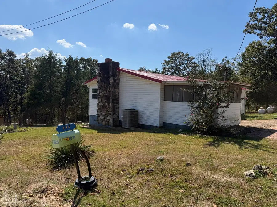 106 Edna Avenue, Highland, AR 72542 - #3