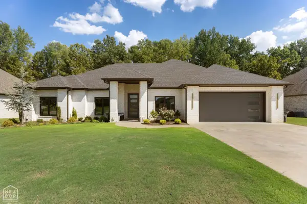 1601 S 28 1/2 Street, Paragould, AR 72450