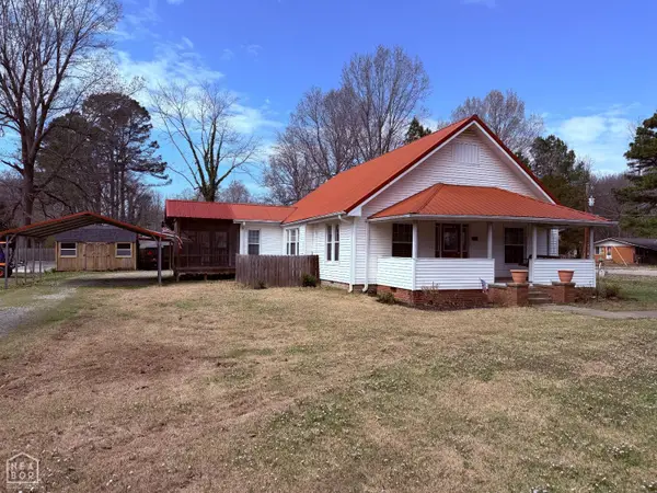 217 S 12th Avenue, Piggott, AR 72454