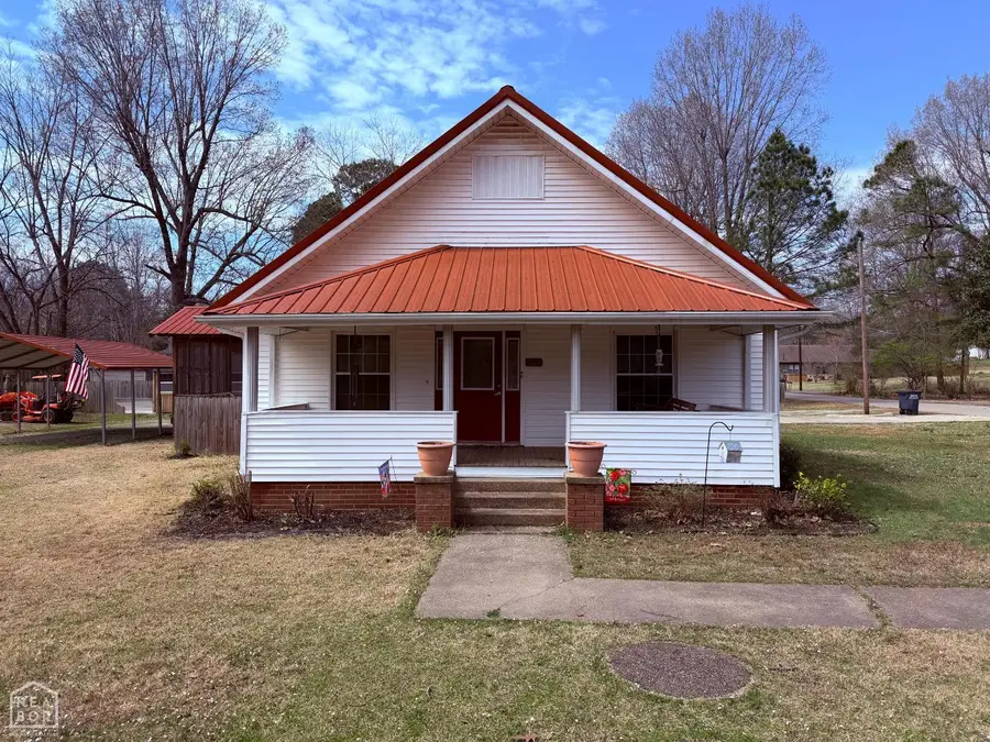 217 S 12th Avenue, Piggott, AR 72454 - #2